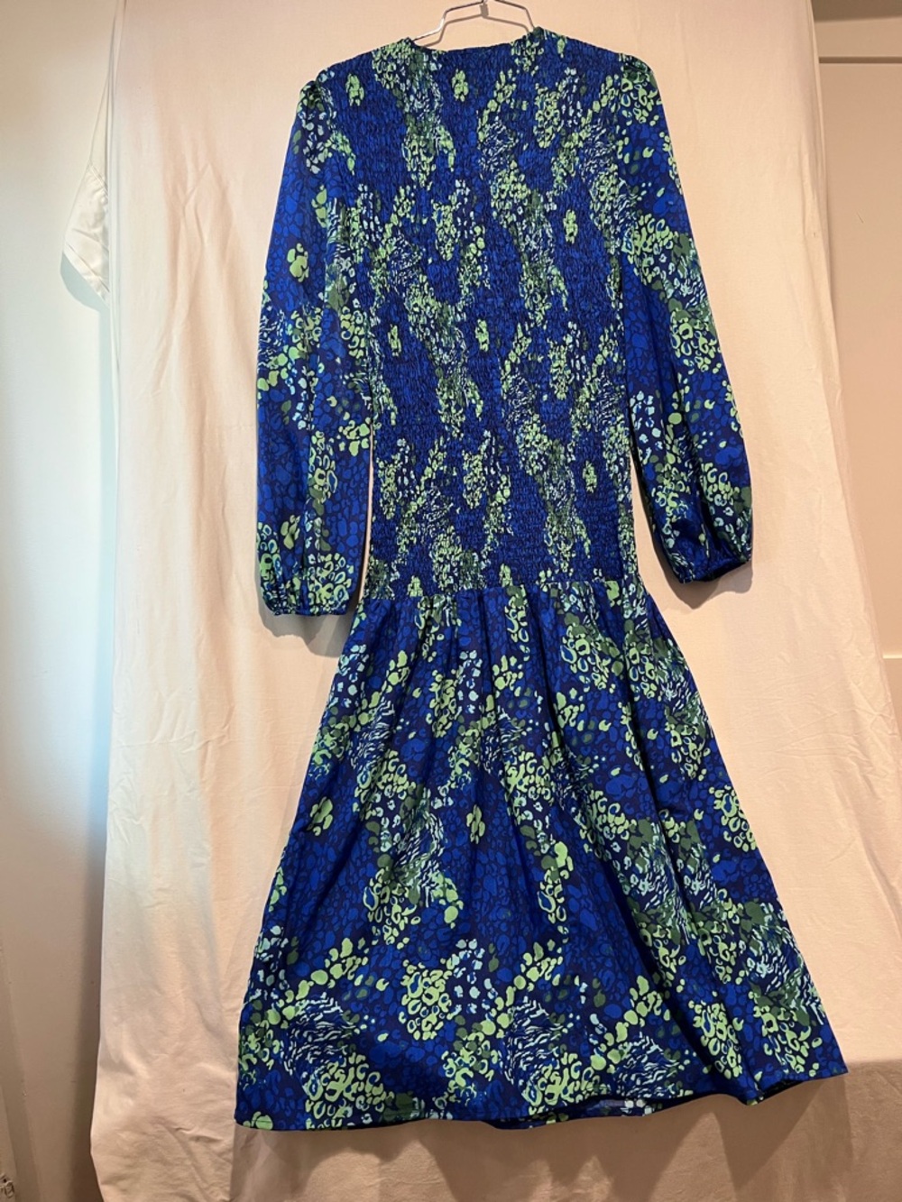 Never Fully Dressed Blue & Green Smocked Long Sleeve MIDI Dress Size US 6 - Picture 5 of 8